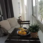 Begonia Center 230 By Namaste Elite *