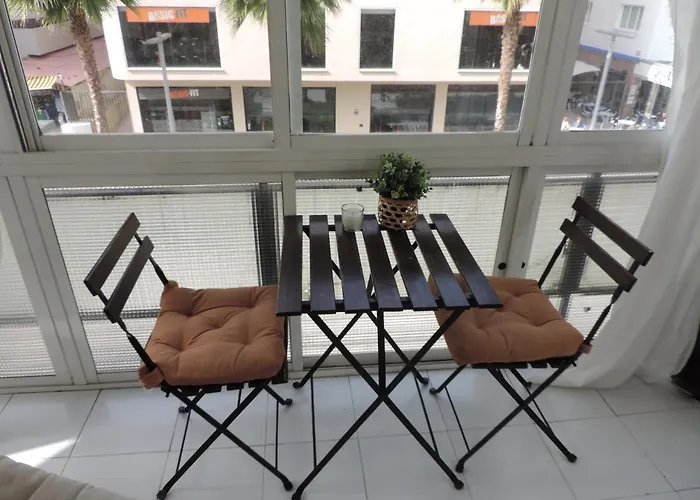 Begonia Center 230 By Namaste Elite *