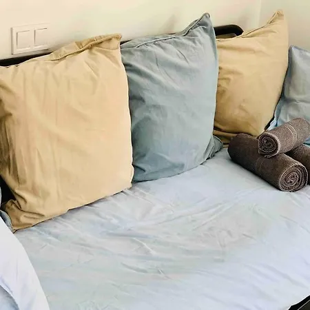 Begonia Center 230 By Namaste Elite