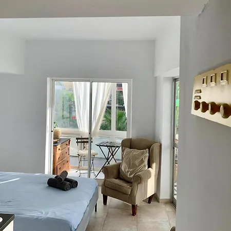 Apartment Begonia Center 230 By Namaste Elite